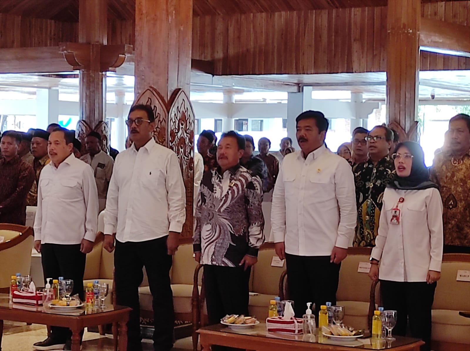 Petani Kediri Akhirnya Terima 200 Sertifikat Tanah dari Menteri ATR/BPN 