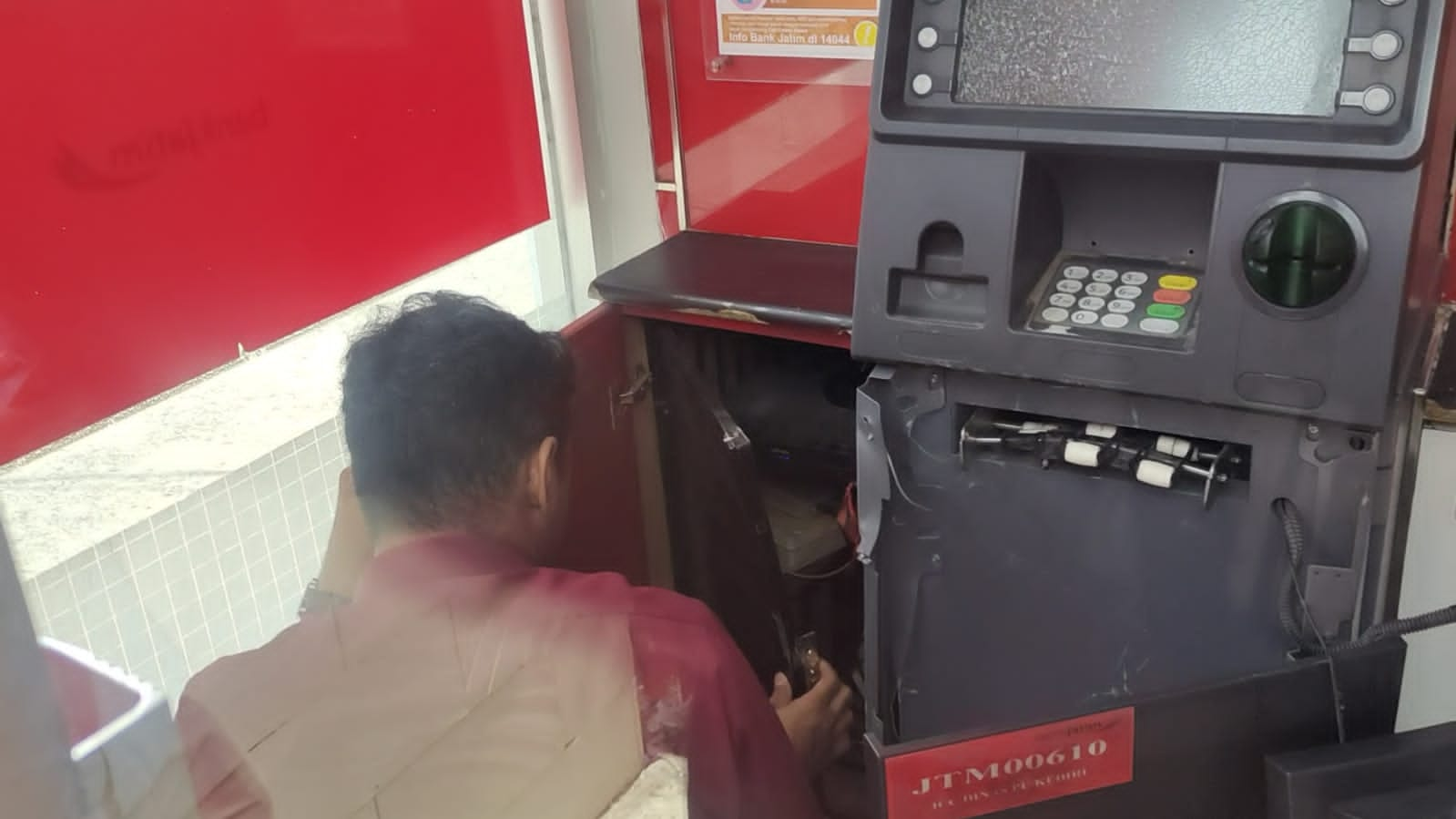 Mesin ATM Bank Jatim di Kediri Dibobol Maling, Pelaku Gagal Bawa Uang