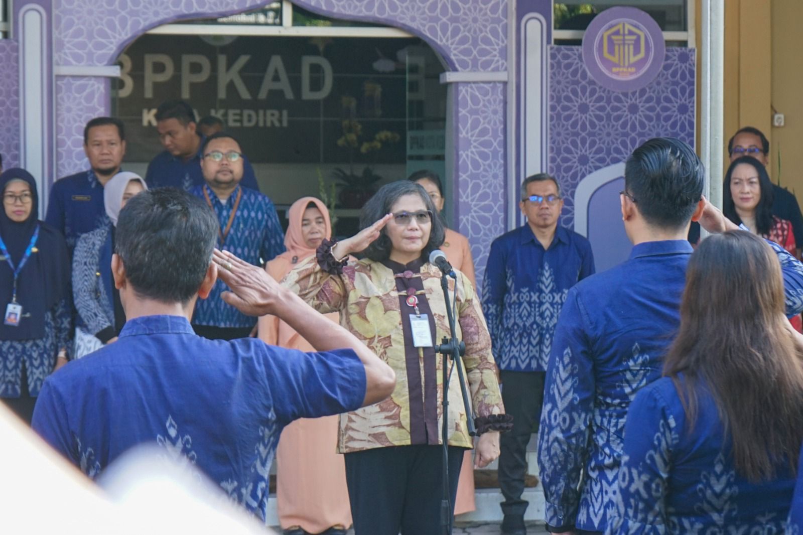 Pj Wali Kota Kediri Halal Bihalal Dengan Pegawai Kecamatan Kota dan BPPKAD Kota Kedir