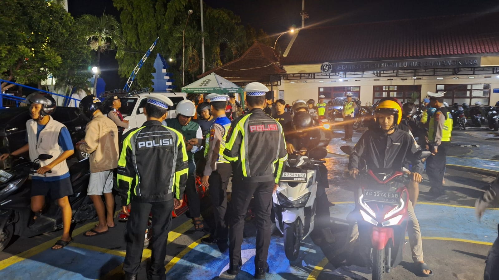 Gelar KRYD Secara Masif, Polres Kediri Kota Amankan Puluhan Sepeda Motor Berknalpot Tidak Sesuai Spektek
