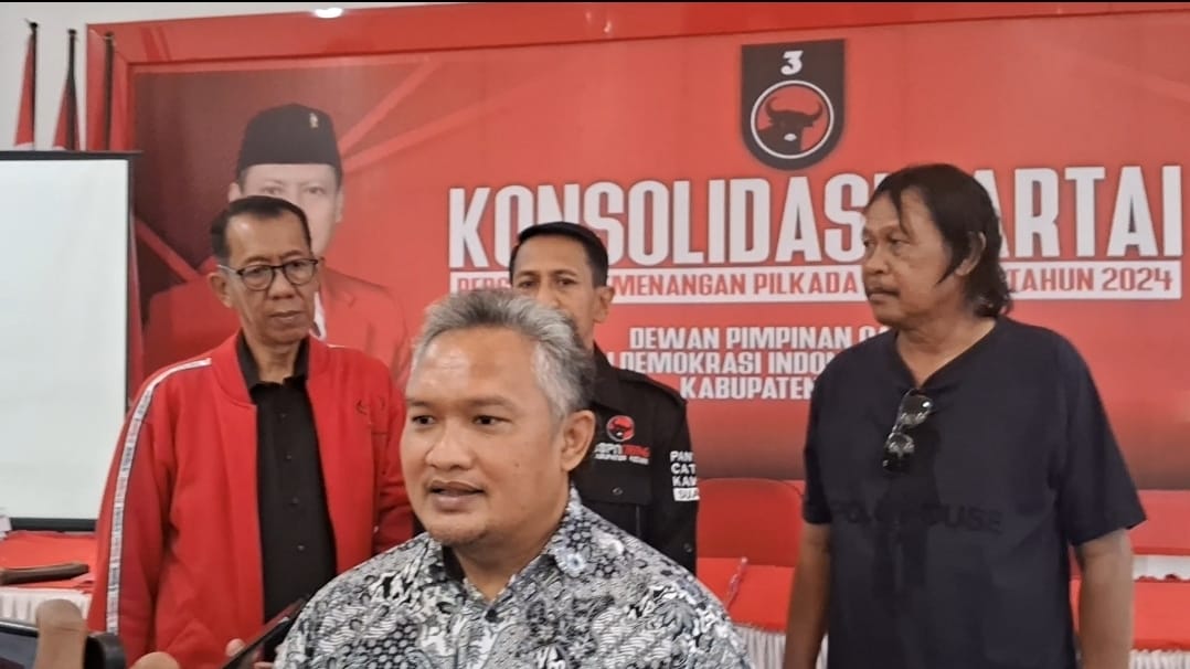 DPC PDIP Terima Pinangan dr.Ari : Siap Bertarung Perebutkan Rekom CawaBupKabupaten Kediri