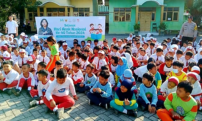 Hadiri Apel Peringatan HAN 2024, Kepala DP3AP2KB Sampaikan Pesan dan Harapan untuk Anak-Anak di Kota Kediri