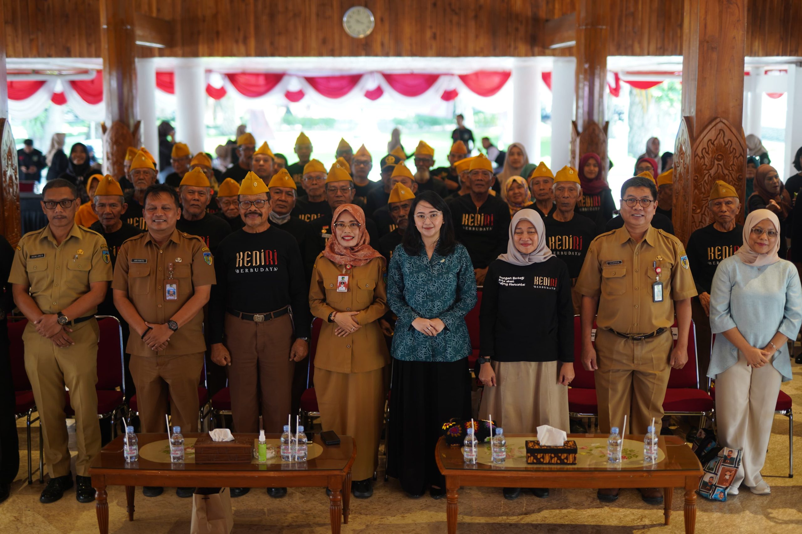 Mbak Cicha Inisiasi Beri Layanan Kesehatan bagi Veteran