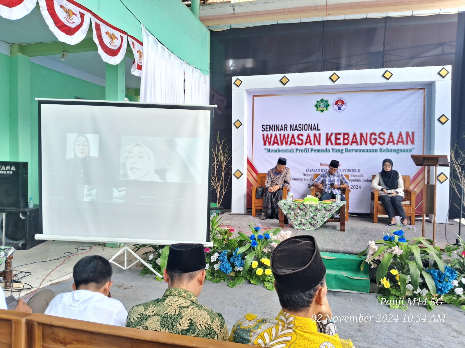 Peduli Nasib Pemuda DPR RI dan Kemenpora Hadir lewat Zoom dalam Seminar Kepemudaan di Kediri