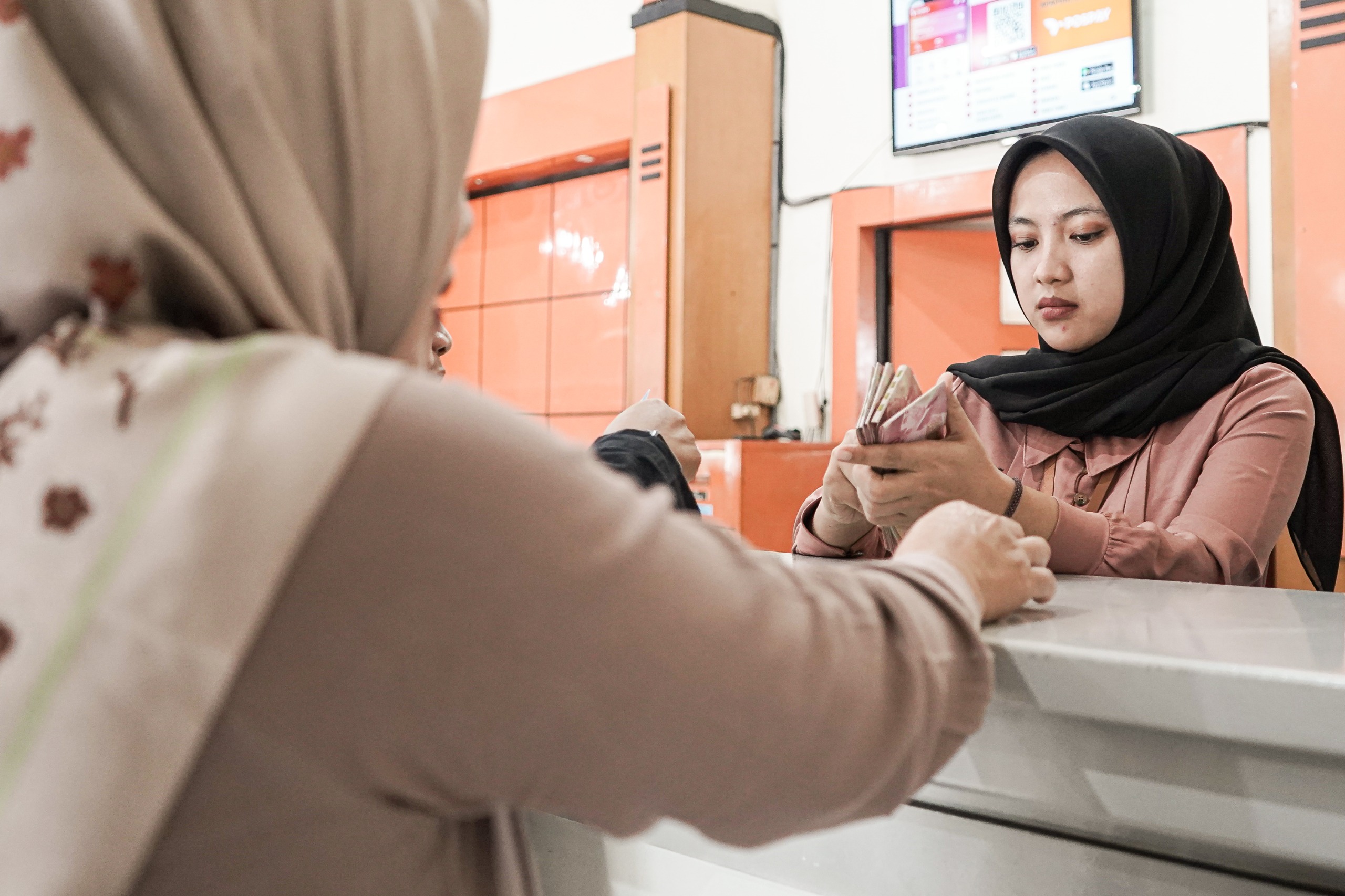 Pemkot Kediri Monitoring Penyaluran Bantuan Usaha PPSE Kemensos untuk Mengentaskan KPM dari Zona Nyaman Bansos