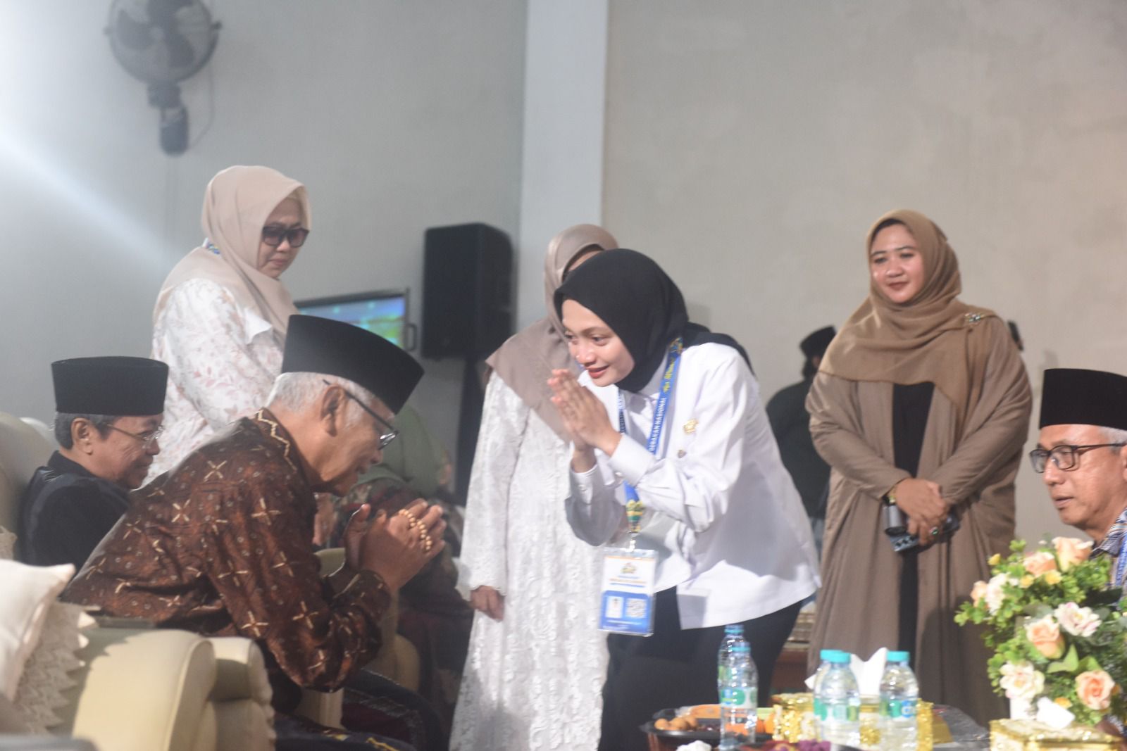 Mbak Wali Bersama Para Kyai dan Ibu Nyai di Jawa Timur Buka Gerakan Nasional Ayo Mondok