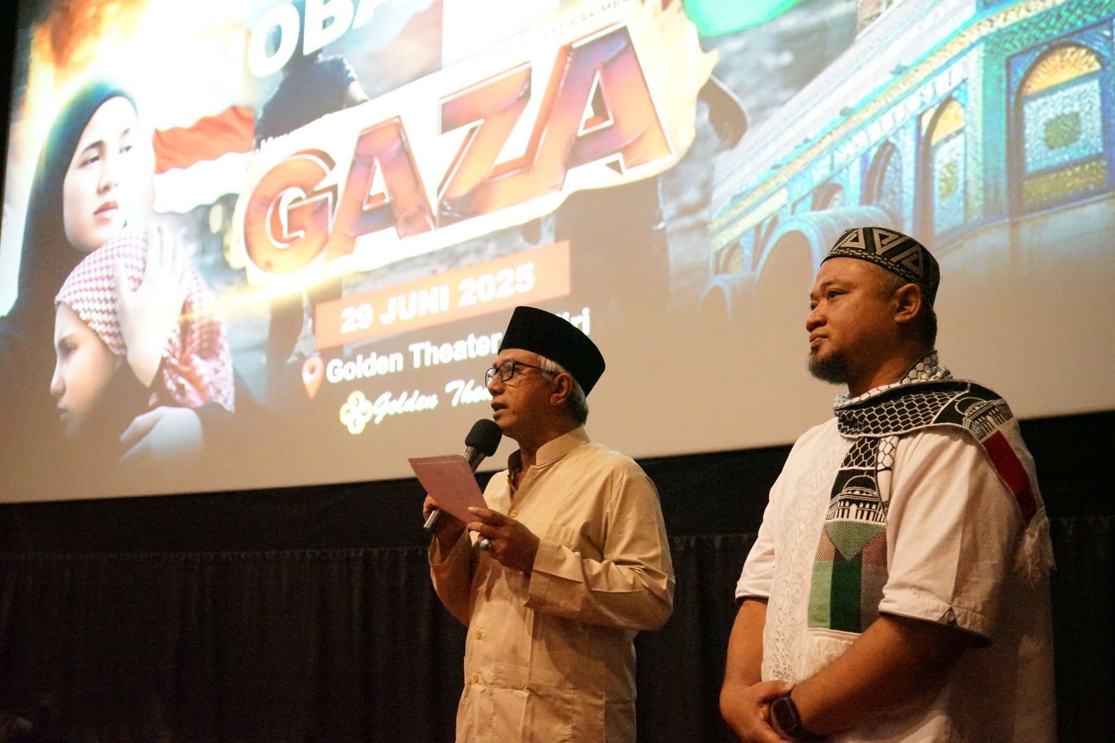 Gus Qowim Nonton Bareng Film Hayya 3 Gaza