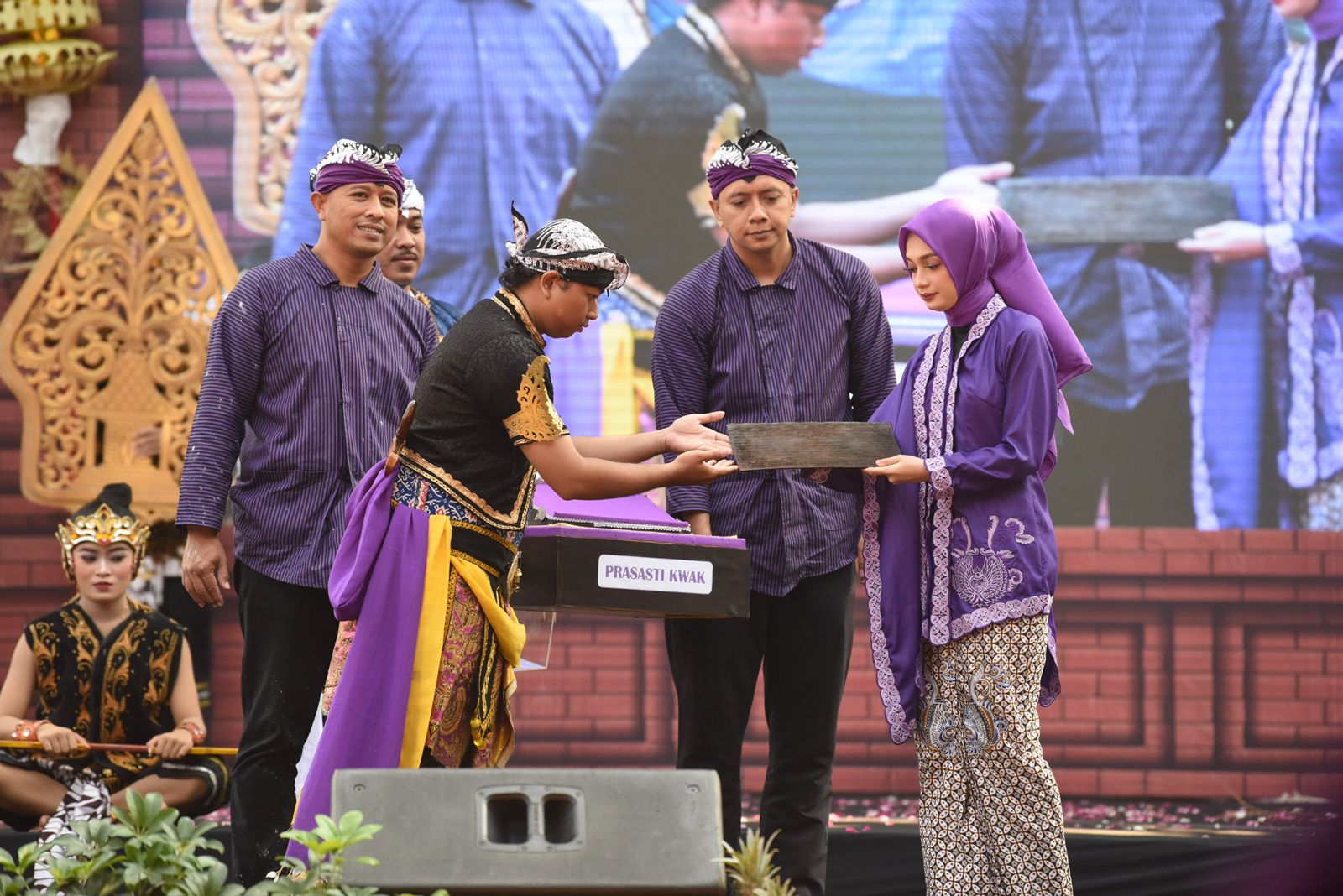 Di Hari Jadi ke-1146 Kota Kediri, Mbak Wali Ajak Kuatkan Kolaborasi Untuk Menuju Kota Kediri Mapan