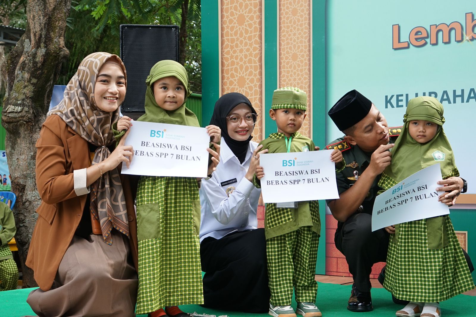 Hadiri Harlah Ke-7 Lembaga Pendidikan Aswaja, Mbak Wali: Mencetak Generasi Penerus Cerdas Serta Berkarakter Unggul dan Akhlak Mulia