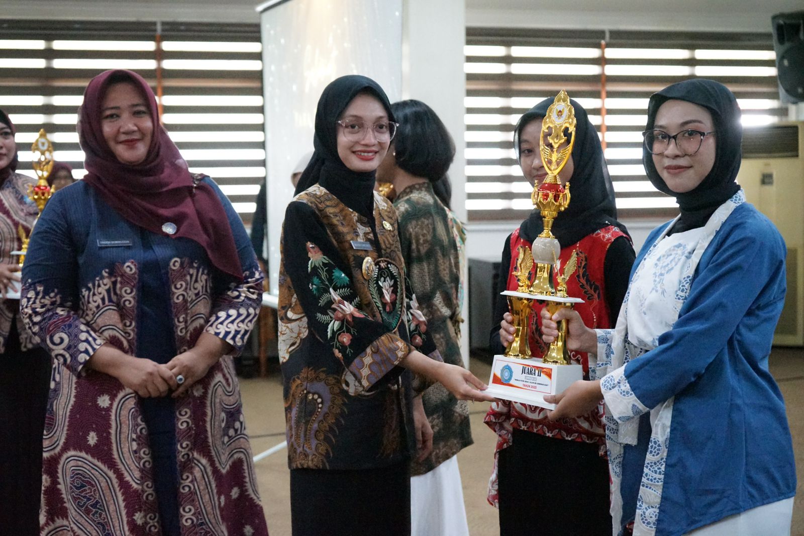 Video Vlog Jadi Sarana Edukasi Kesehatan Perempuan, Mbak Wali : Melalui Media Kreatif Lebih Mudah Diterima Remaja Putri