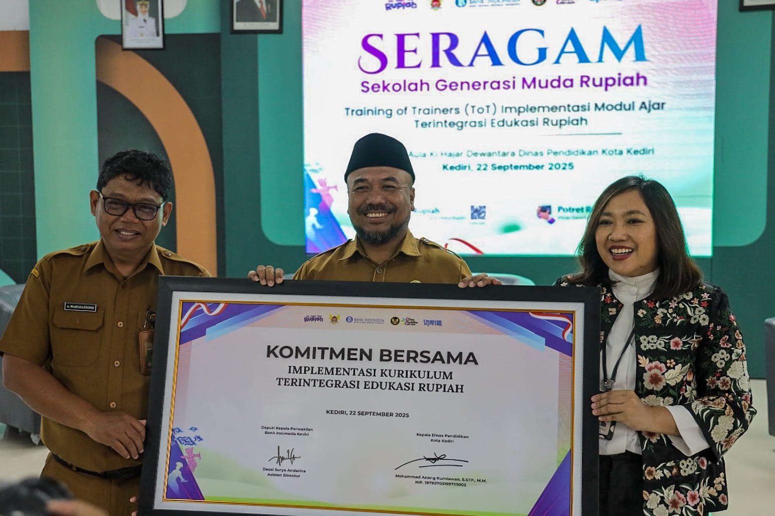 Kolaborasi Dindik dengan KPw BI Kediri Dorong Literasi Rupiah Siswa melalui ToT Modul Ajar Edukasi dan Lomba SERAGAM
