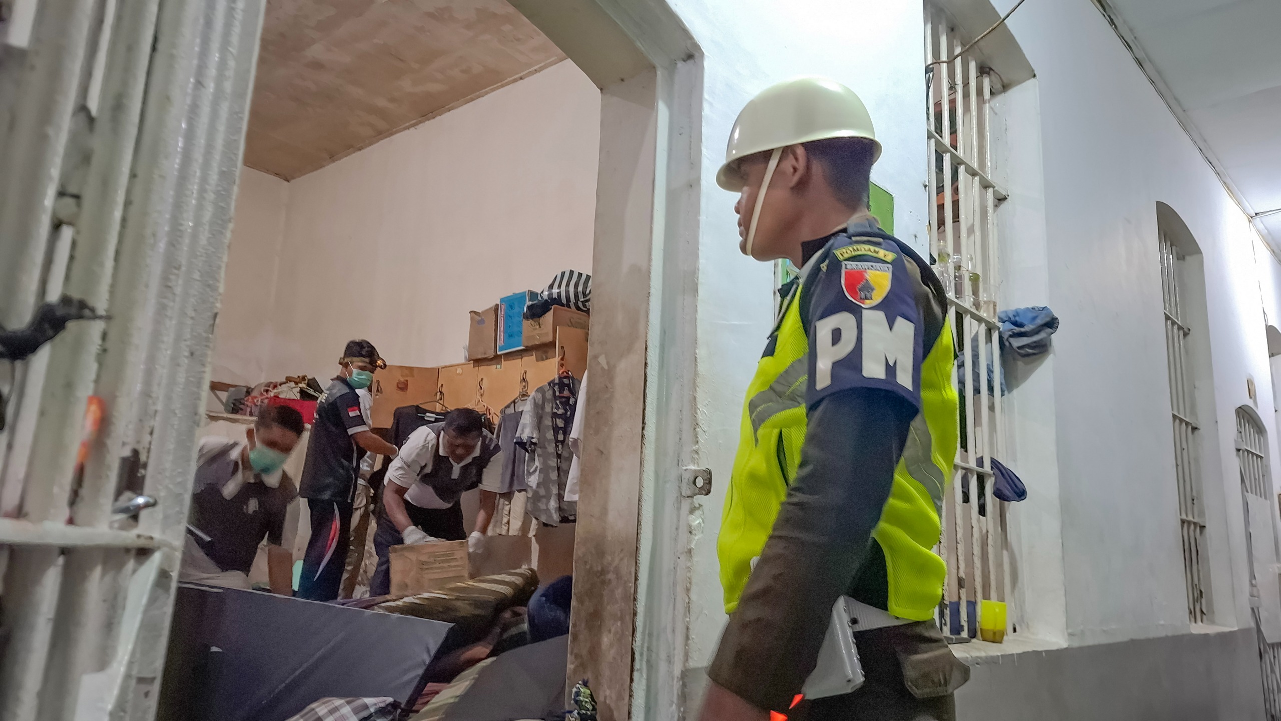 Ciptakan Zero Halinar, Lapas Kediri Gelar Razia Besar