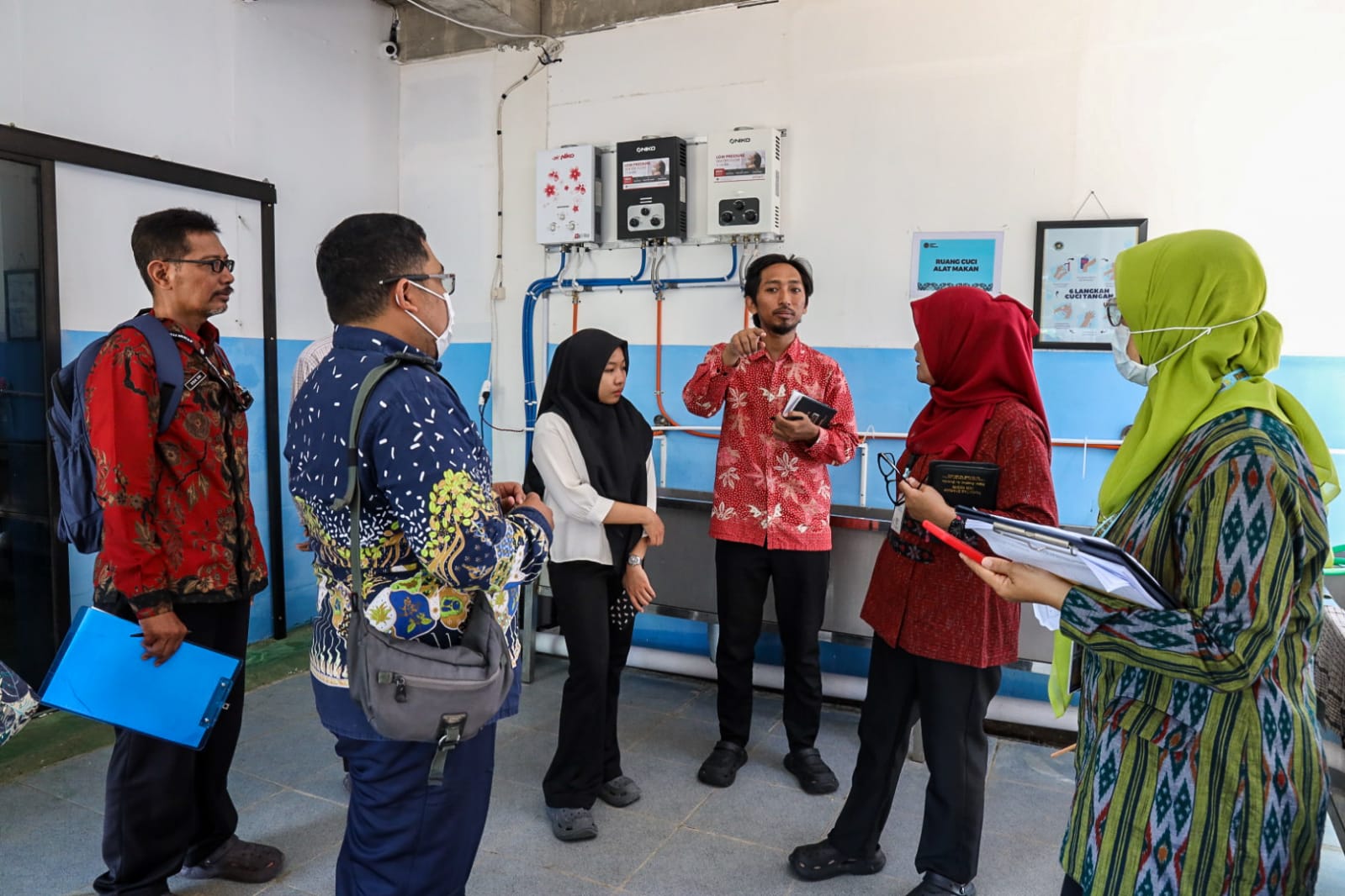 Lakukan Percepatan Penerbitan SLHS, Pemkot Kediri bersama Tim Gabungan Gelar Survei Lapangan ke SPPG MBG Kota Kediri