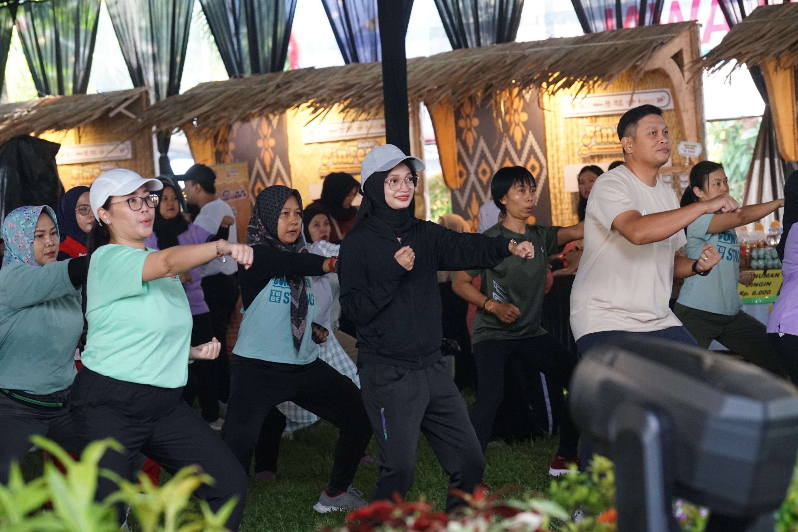 Ikuti Strong Nation di Finfest 2025, Mbak Wali: Olahraga Untuk Sehat dan Jadi Perekat Persaudaraan
