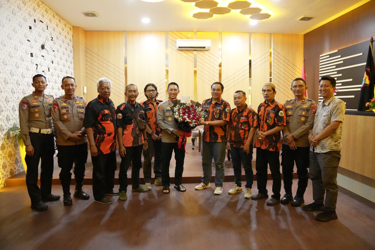 Pasca Aksi Anarkis Situasi Kamtibmas telah Pulih dan Kondusif, Kapolres Kediri Kota Terima Apresiasi dari Pemuda Pancasila