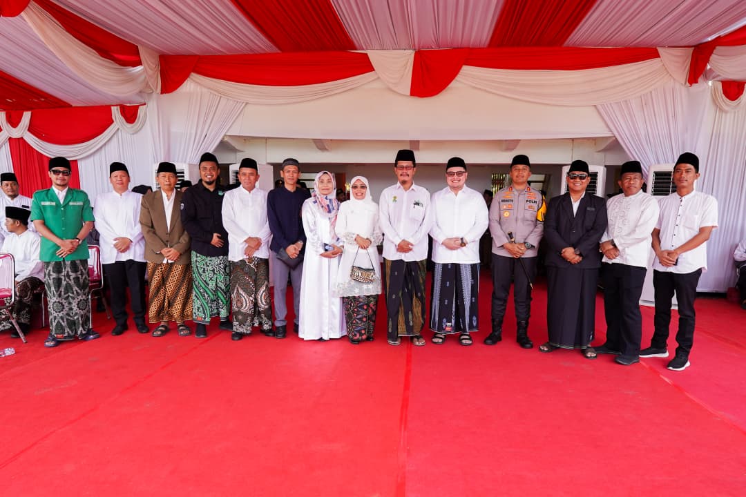 Pimpin Apel Hari Santri, Mas Dhito Pastikan Program Keagamaan Tetap Berjalan 