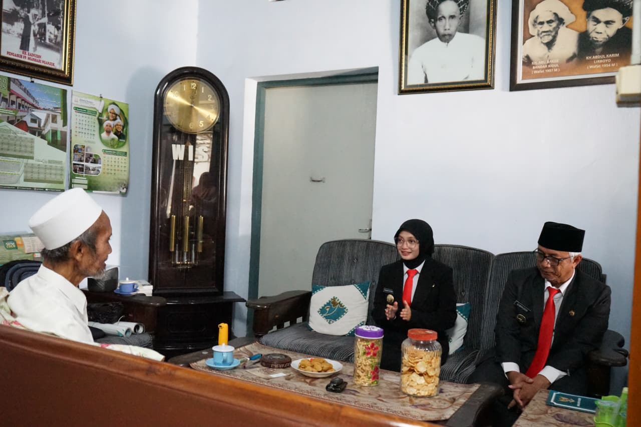 Perkuat Silaturahmi, Wali Kota Kediri Bersama Wakil Wali Kota Sowan ke Para Kiai