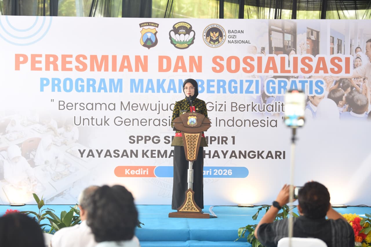 Mbak Wali Resmikan SPPG Semampir 1 Yayasan Kemala Bhayangkari, Perkuat Pemenuhan Gizi Anak dan 3B