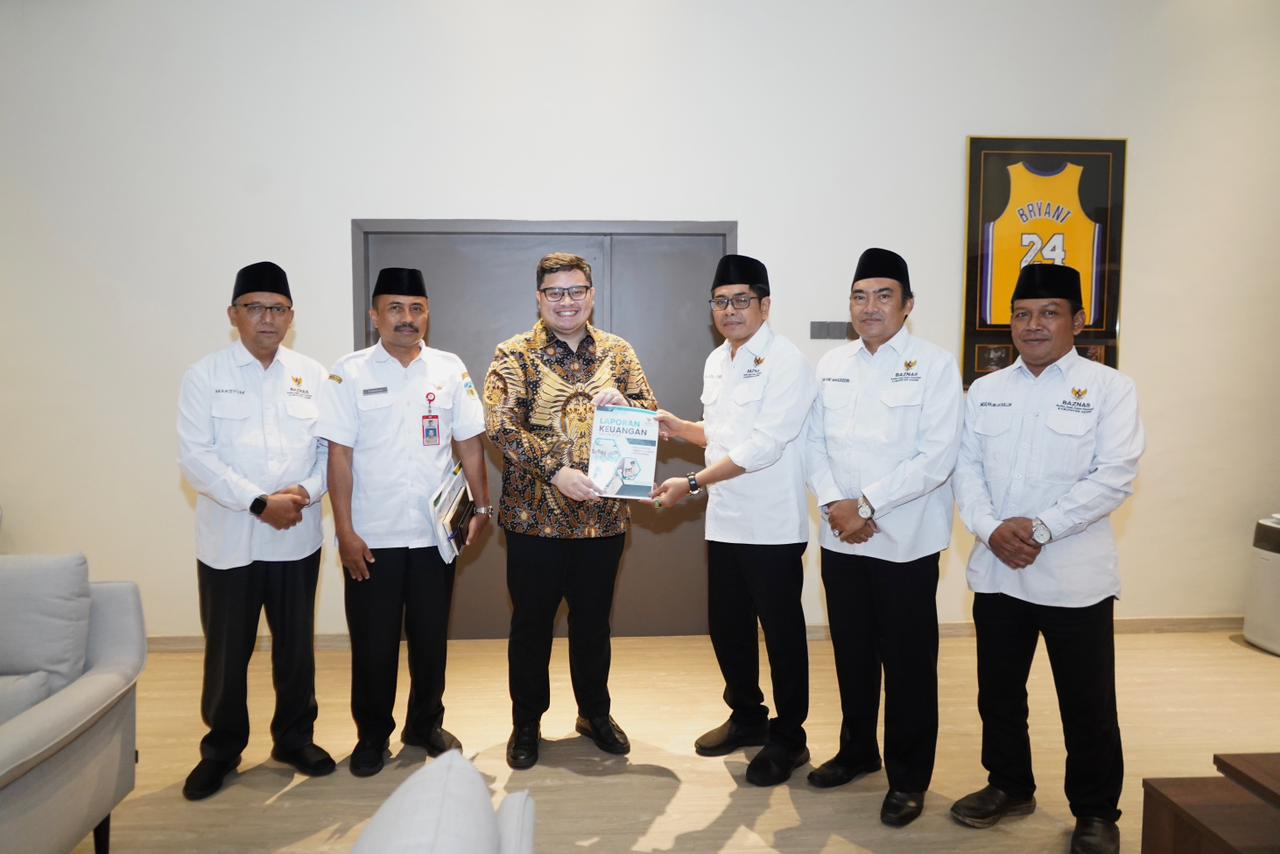 Pengumpulan ZIS Kembali Lampaui Target, Mas Dhito Apresiasi Keterbukaan Baznas Kabupaten Kediri