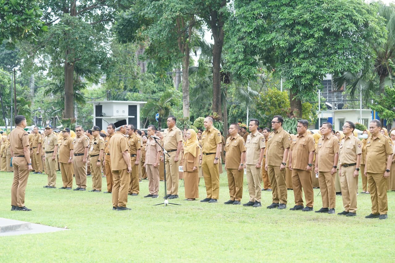 
Pimpin Apel, Gus Qowim: Semua Program Bermuara pada Kesejahteraan Masyarakat