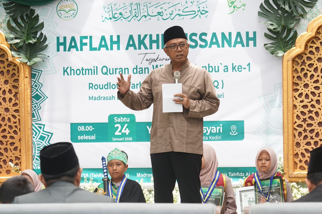 Hadapi Tantangan Era Digital, Gus Qowim Tekankan Pentingnya Pendidikan Al-Qur’an Sejak Dini