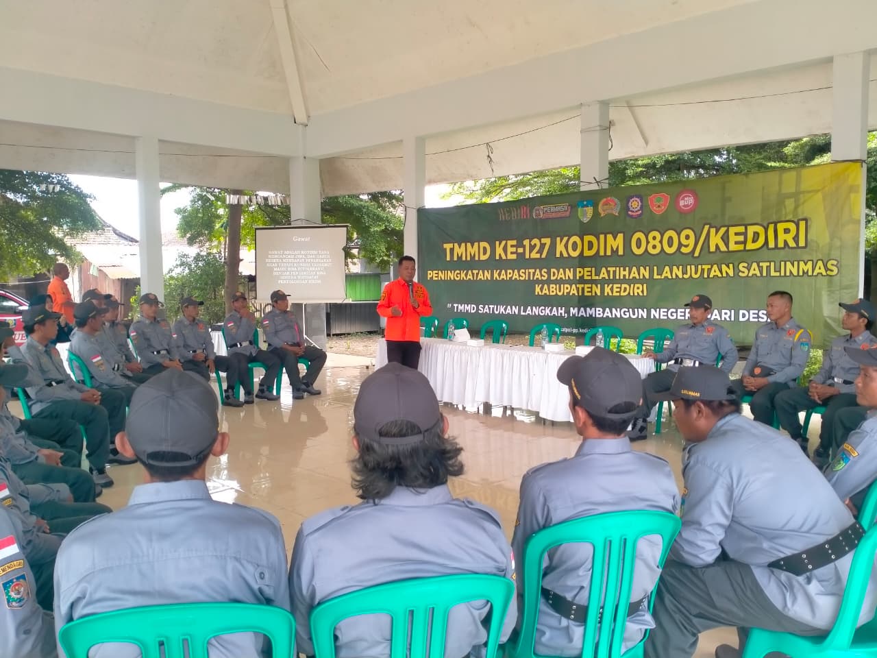 Satpol PP Kediri Gelar Penyuluhan dan Peningkatan Kapasitas Satlinmas Untuk Dukung TMMD ke-127
