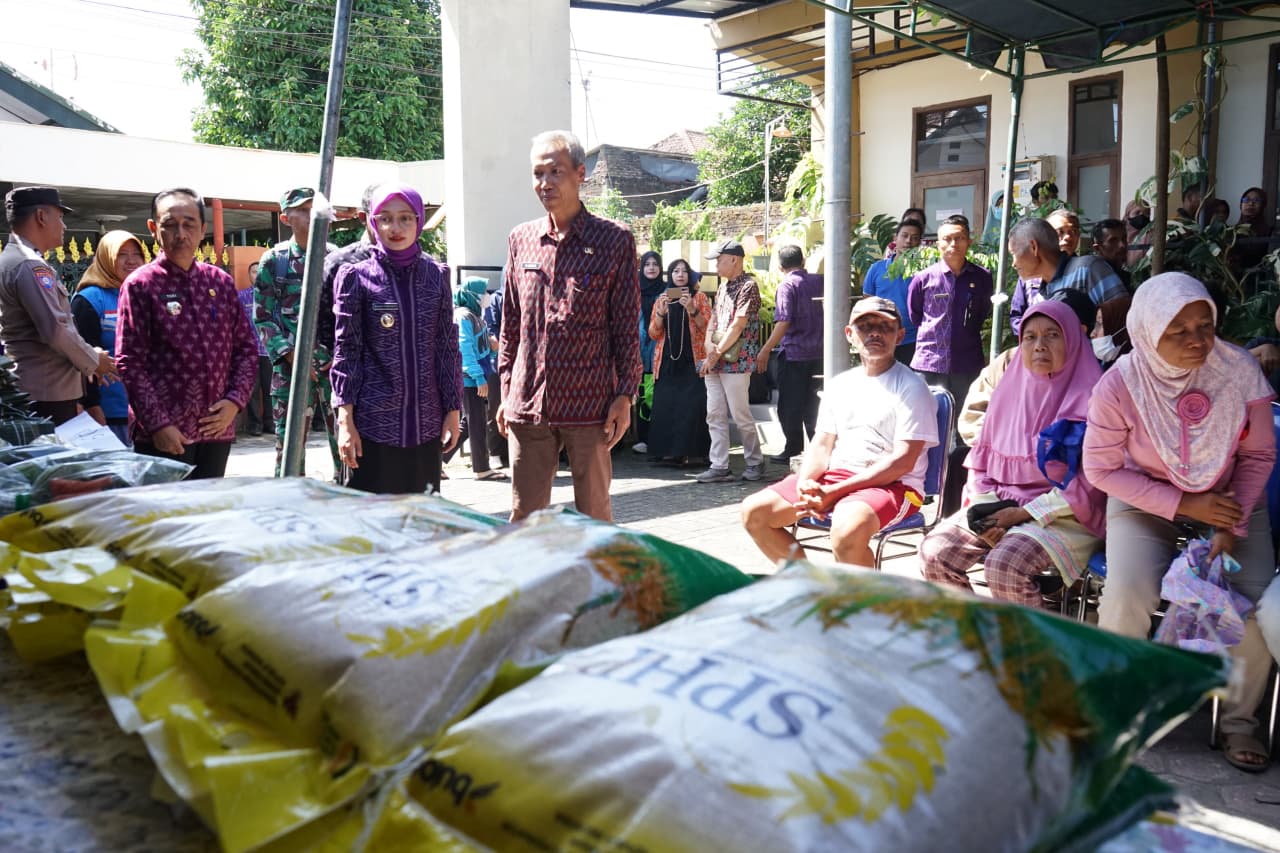 OPM di Kelurahan Tinalan, Mbak Wali Pastikan Stok Pangan Aman Selama Ramadan hingga Lebaran