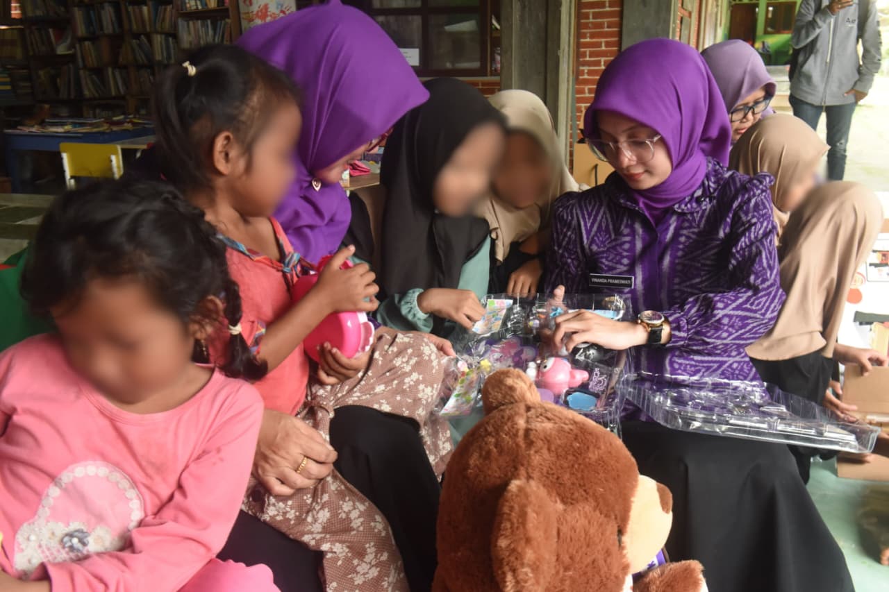 Kunjungi Anak Diduga Korban Kekerasan, Mbak Wali Pastikan Perlindungan dan Pemulihannya