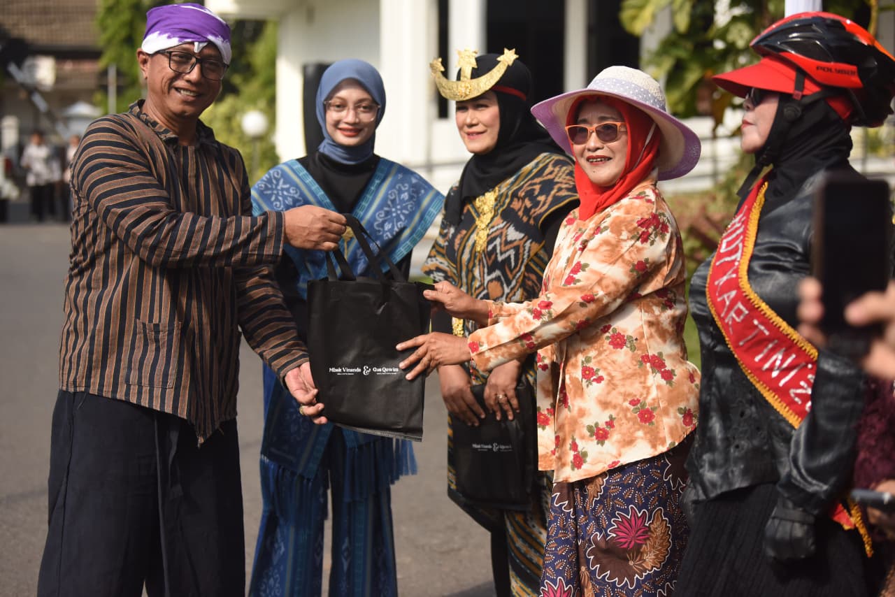 Pimpin Apel Hari Kartini, Mbak Wali Gaungkan Semangat Kartini: Perempuan Berdaya, Lingkungan Terjaga