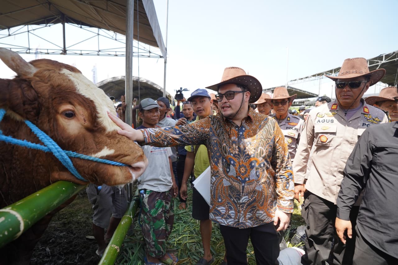 Targetkan Jadi Terbaik se-Jatim, Mas Dhito Dorong Kontes Sapi Kabupaten Kediri Bisa Digelar Tiap Tahun