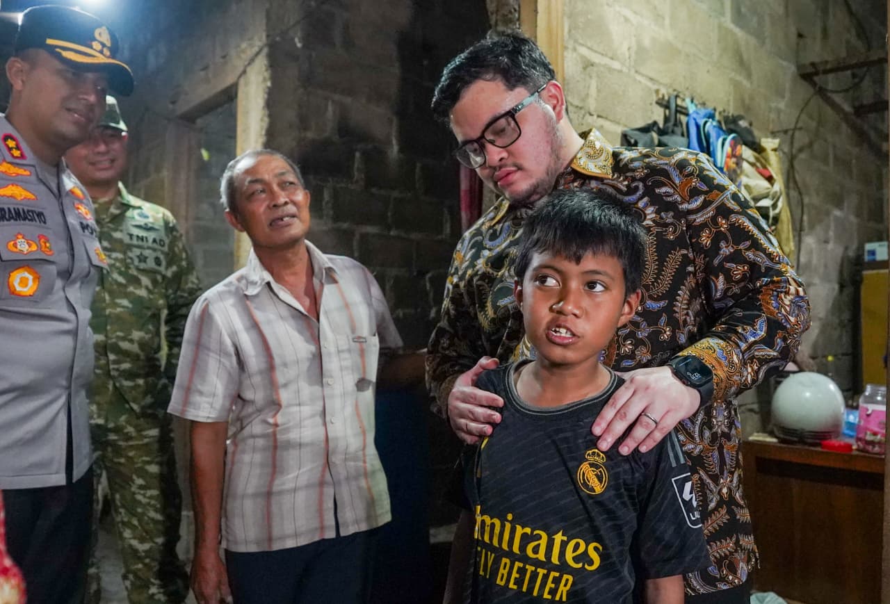 Mas Dhito Beri Jalan Usaha Baru untuk Kuatkan Ekonomi Keluarga Mbah Mari