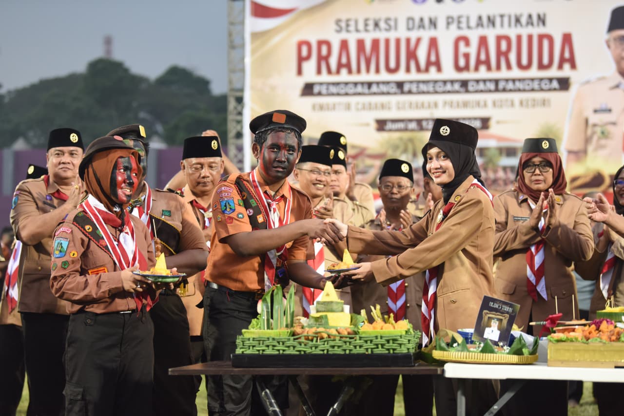 Mbak Wali Ajak Pramuka Garuda Kota Kediri Menjadi Generasi Berintegritas dan Inspiratif