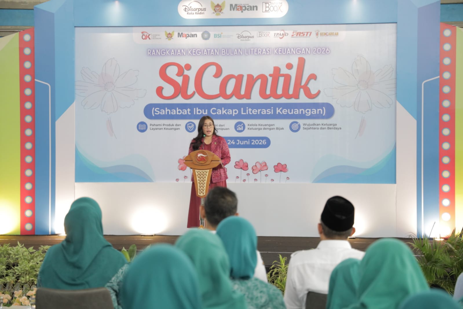 OJK dan Pemkot Kediri Gelar Edukasi SICANTIK, Perkuat Kecakapan Finansial Perempuan