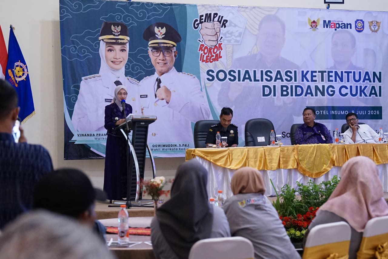 Mbak Wali Ajak Pelaku Usaha Toko Kelontong Berperan Aktif Berantas Rokok Ilegal