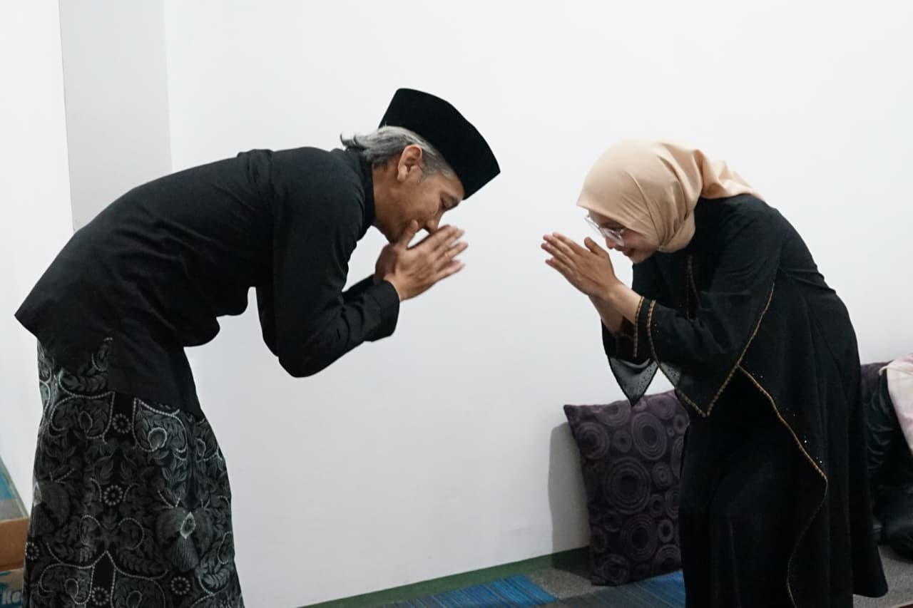 Hadiri Pengajian Rutin Gus Zakki, Mbak Wali Ajak Masyarakat Perkuat Keimanan dan Wujudkan Kota Kediri yang Mapan Agamis