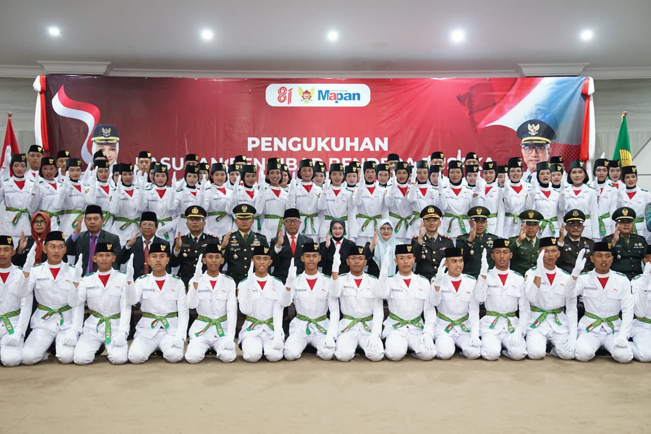 Mbak Wali Kukuhkan Paskibraka Kota Kediri 2026, Siap Jalankan Tugas Kehormatan HUT ke-81 RI
