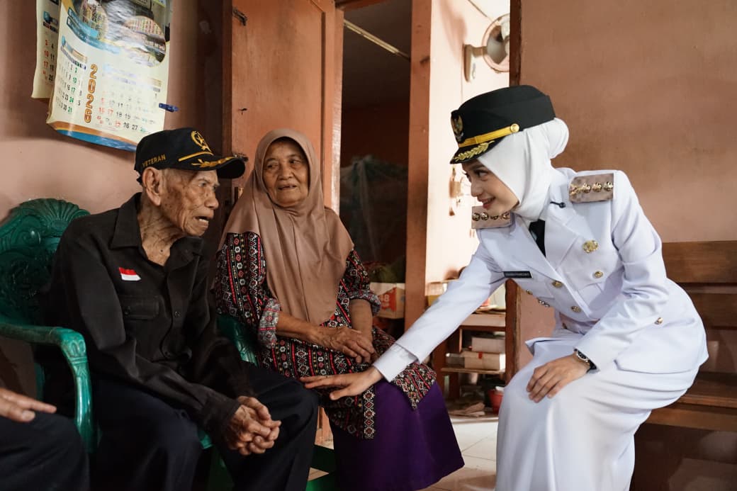 Kunjungi Veteran Pejuang Trikora, Mbak Wali Sampaikan Terima Kasih Untuk Warisan Kemerdekaan
