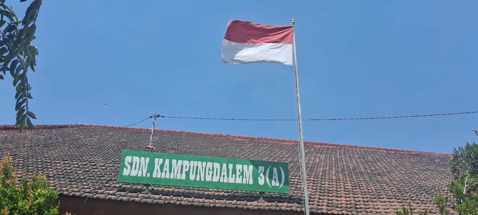 Diduga Keracunan Makan Bergizi Gratis, Sembilan Siswa SD Kampung Dalem 3 di Larikan Ke Rumah Sakit Gambiran